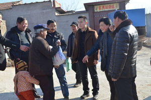 我公司总经理来到龙廷镇宝泉村走访慰问送温暖6